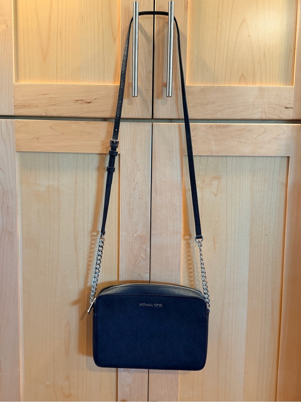 Michael Kors Black Crossbody Bag EUC